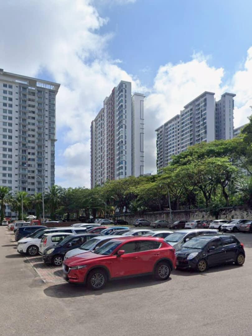 Taman Austin Perdana 3 Storey Shoplot First Floor FOR RENT