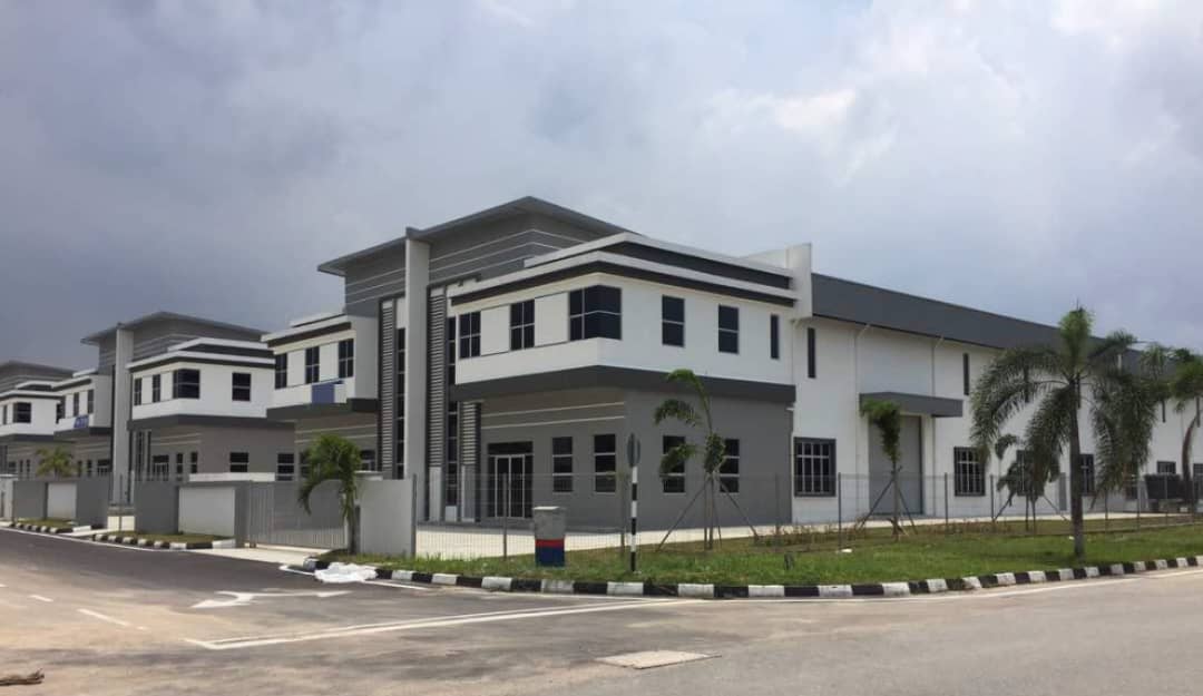 Ulu Tiram Double Storey Cluster Factory For Sale
