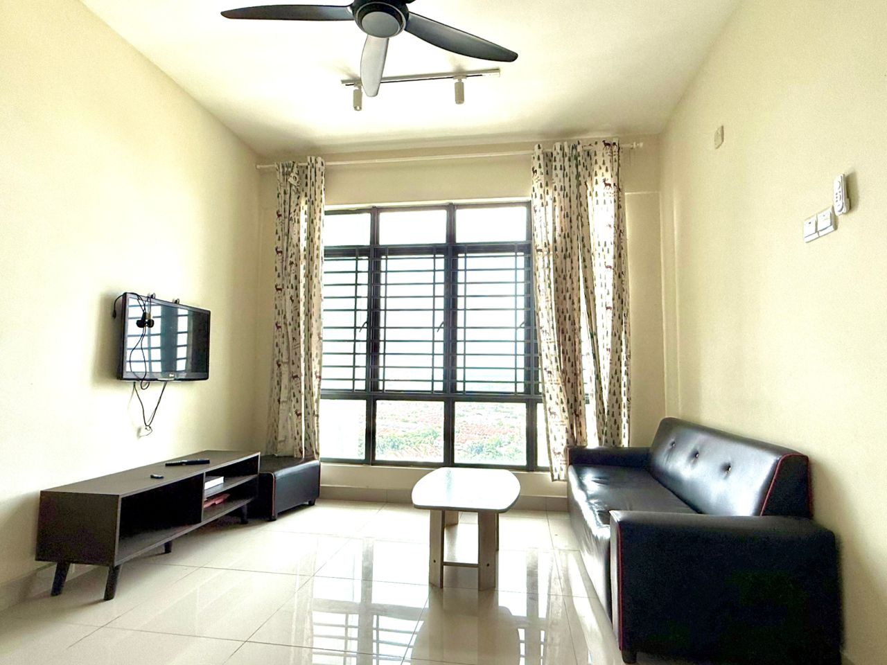 Austin Hill ARC Apartment For Sale