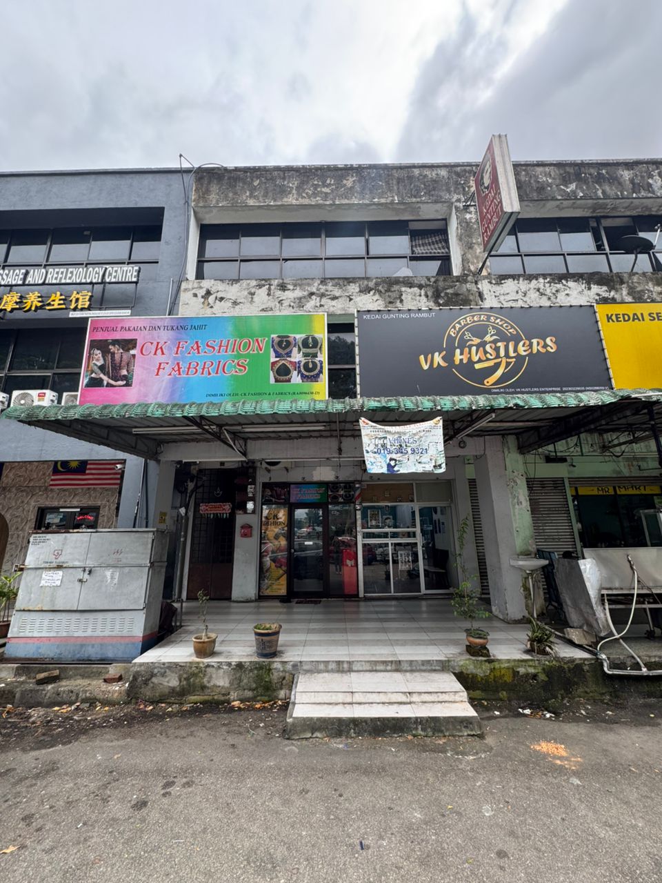 Skudai 3 Storey Shop Lot For Sale