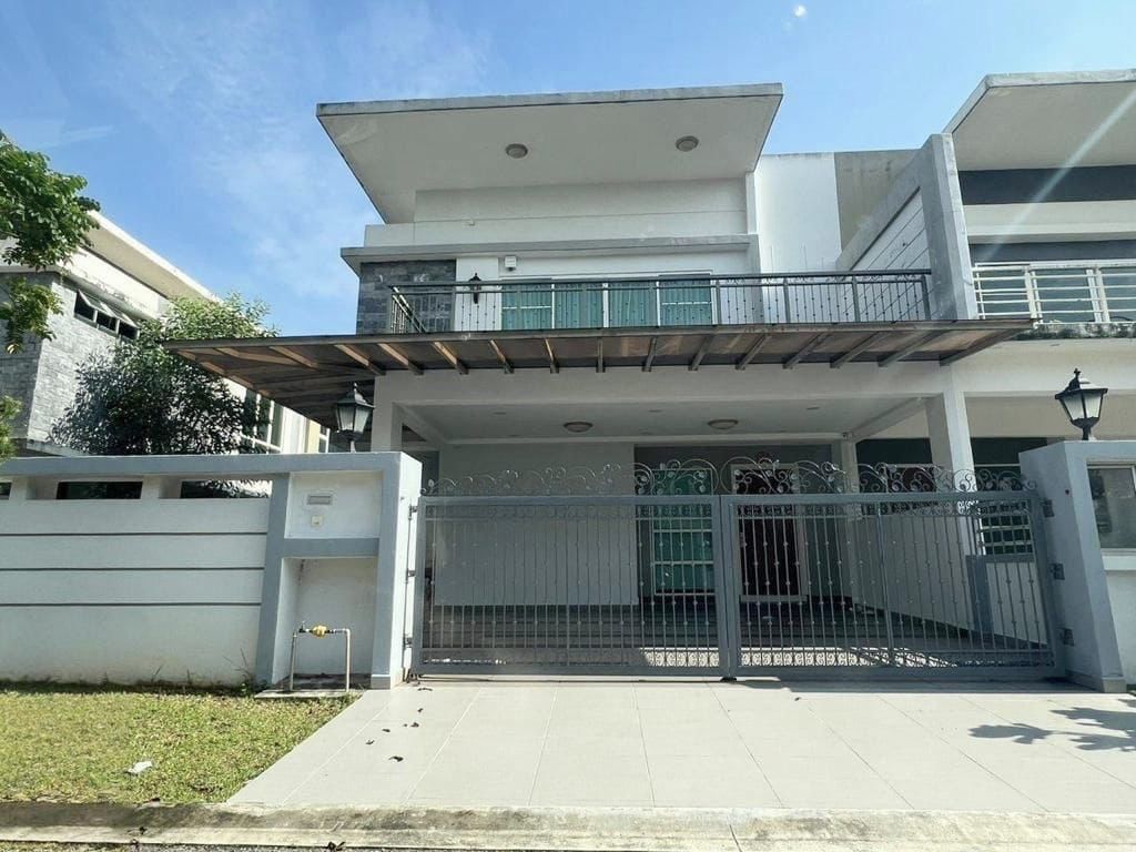Austin Heights  Double Storey Semi-Detached FOR SALE