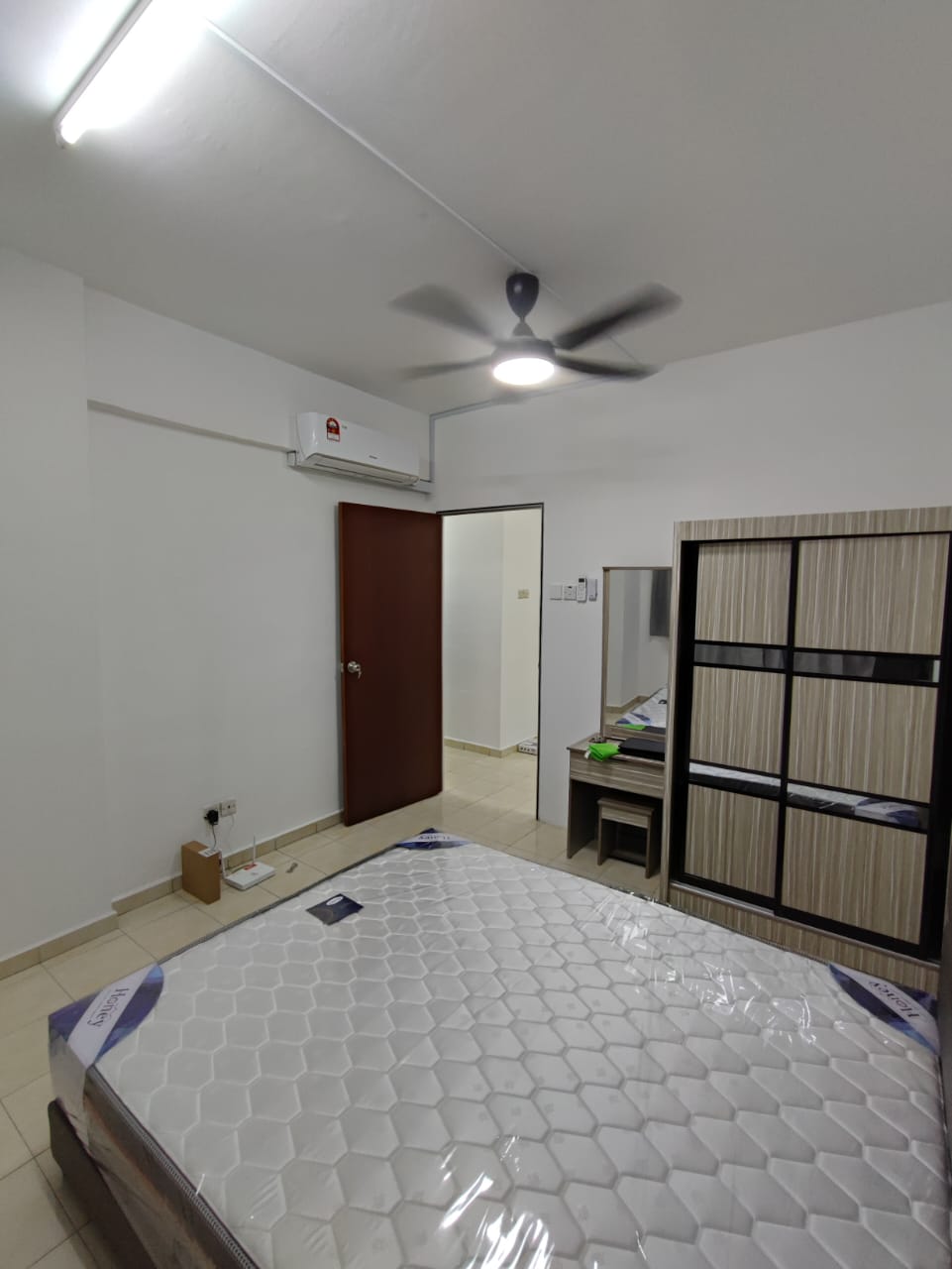 Bukit Indah @ Indah Court Apartment For Sale