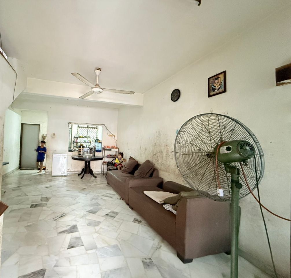 Skudai Sri yacob Double Storey Medium Cost House For Sale