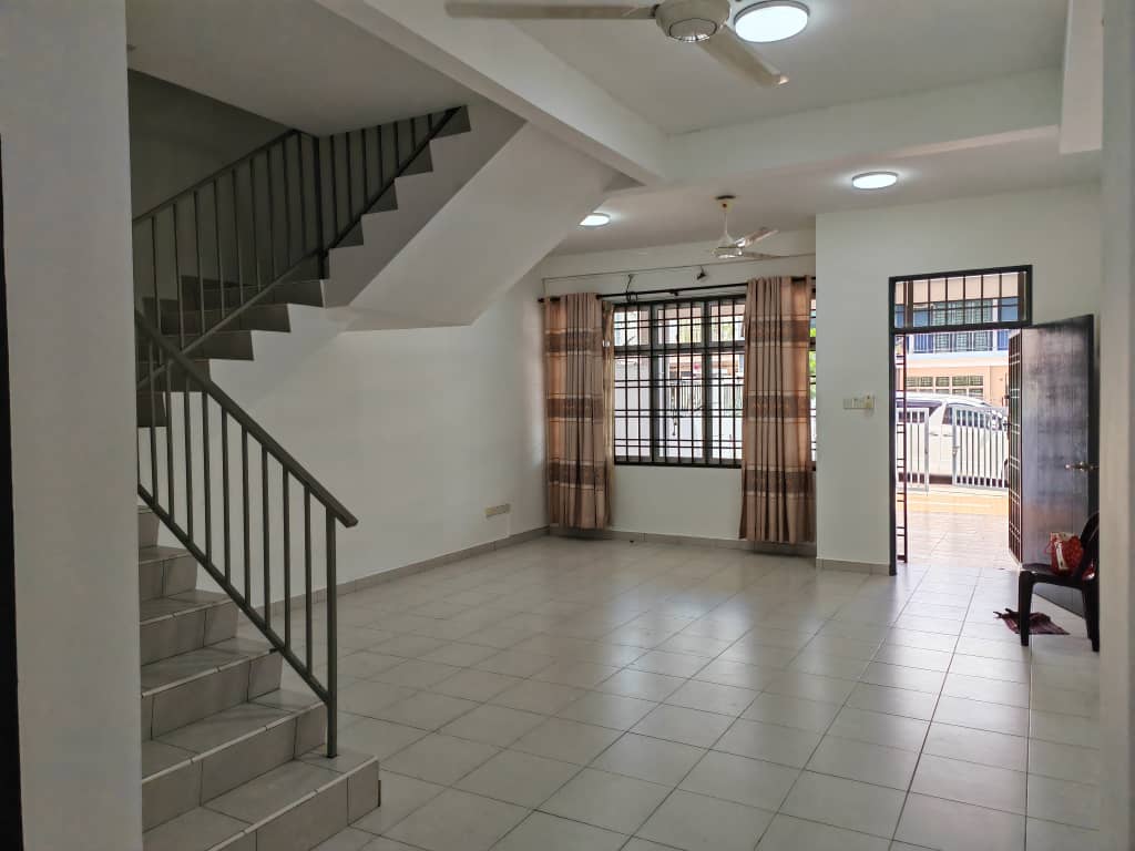 Gelang Patah Pulai Mutiara 2.5 Storey Terrace House For Sale