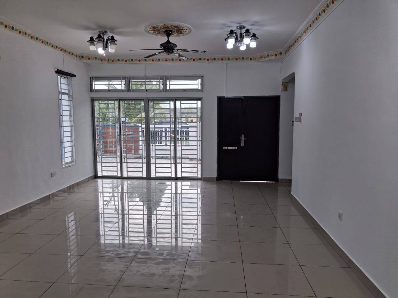 Skudai Mutiara Rini Double Storey Terrace House For Sale