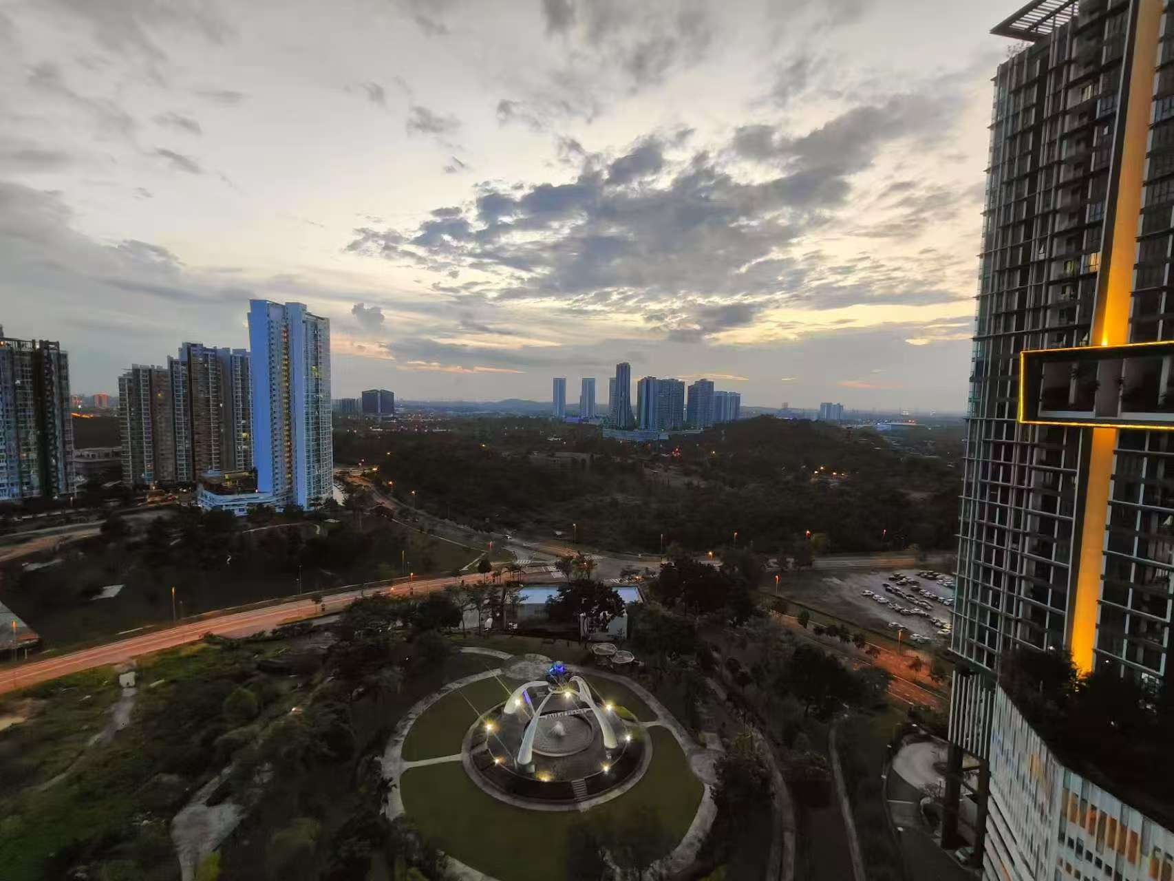 Iskandar Puteri Elysia Park Residence For Sale